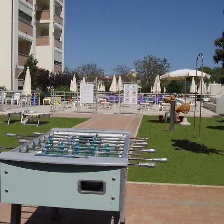 Appart hôtel Cleo Llido Degli Estensi