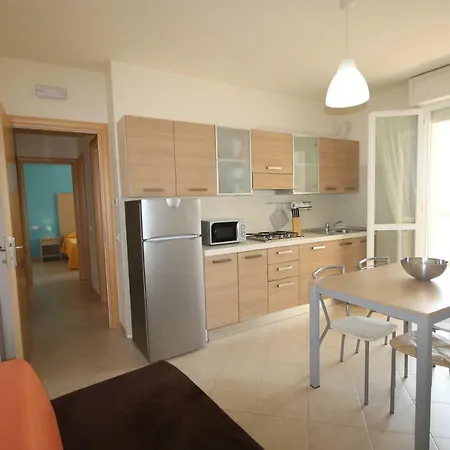 Appart hôtel Cleo 4*